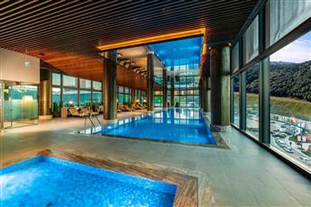 Radisson Collection Hotel, Vadistanbul 5*