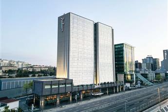 Radisson Hotel Istanbul Merter 5*
