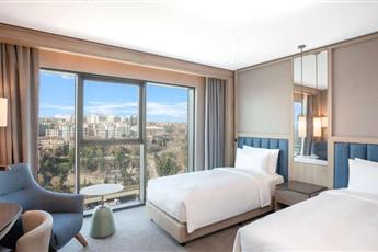 Radisson Hotel Istanbul Merter 5*