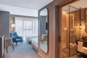 Radisson Hotel Istanbul Merter 5*