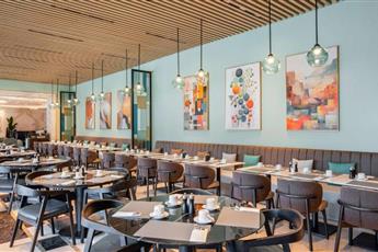 Radisson Hotel Istanbul Merter 5*