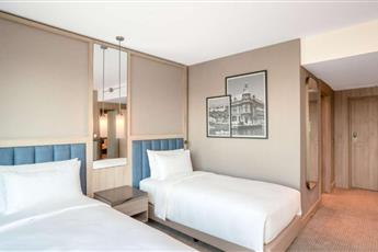 Radisson Hotel Istanbul Merter 5*