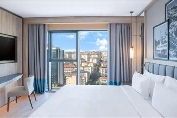 Radisson Hotel Istanbul Merter 5*