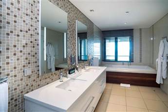 Radisson Residences Avrupa Tem Istanbul 4*