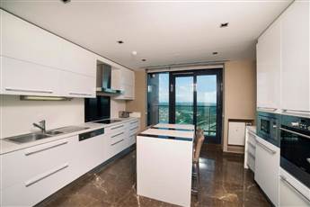 Radisson Residences Avrupa Tem Istanbul 4*