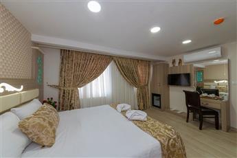 Raimond Hotel 3*