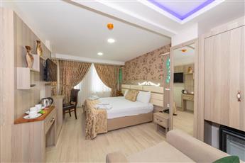 Raimond Hotel 3*