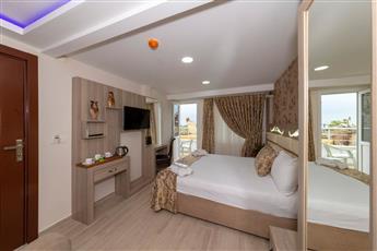 Raimond Hotel 3*