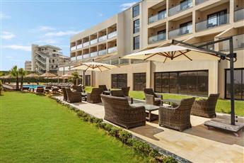 Ramada by Wyndham Cesme 3*