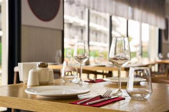 Ramada by Wyndham Cesme 3*