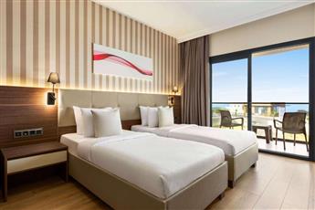 Ramada by Wyndham Cesme 3*