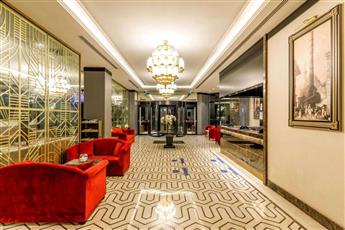 Ramada by Wyndham Istanbul Golden Horn 5*