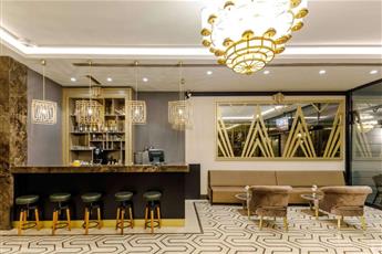 Ramada by Wyndham Istanbul Golden Horn 5*
