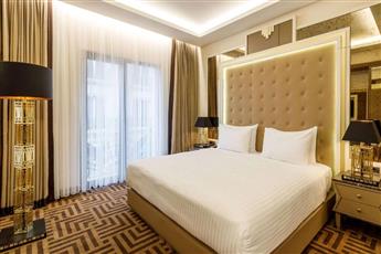 Ramada by Wyndham Istanbul Golden Horn 5*