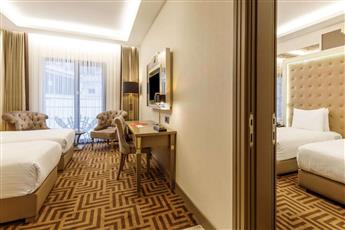 Ramada by Wyndham Istanbul Golden Horn 5*