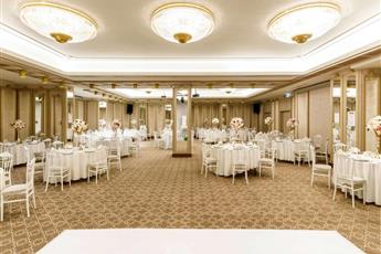 Ramada by Wyndham Istanbul Golden Horn 5*