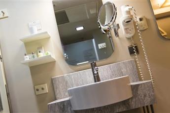 Ramada By Wyndham Istanbul Pera 4*