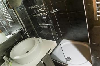 Ramada By Wyndham Istanbul Pera 4*