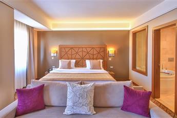Ramada By Wyndham Istanbul Pera 4*