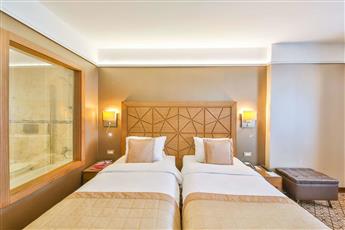 Ramada By Wyndham Istanbul Pera 4*