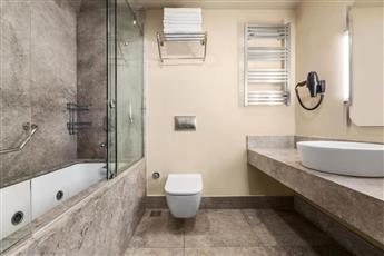 Ramada By Wyndham Istanbul Pera