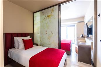 Ramada By Wyndham Istanbul Pera