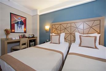 Ramada by Wyndham Istanbul Taksim 4*