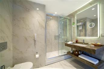 Ramada by Wyndham Istanbul Taksim