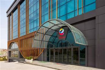 Ramada Encore by Wyndham Istanbul Arnavutkoy 4*