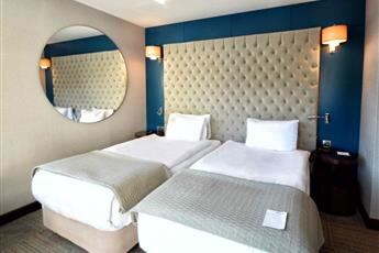 Ramada Encore by Wyndham Izmir