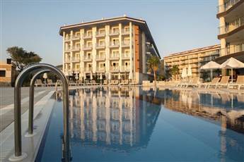 Ramada Hotel and Suites by Wyndham Kusadasi 5* Ramada Hotel and Suites by Wyndham Kusadasi 5*