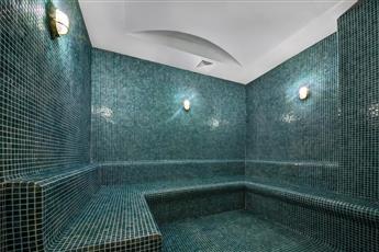 Ramada Hotel & Suites by Wyndham Istanbul Merter 5*