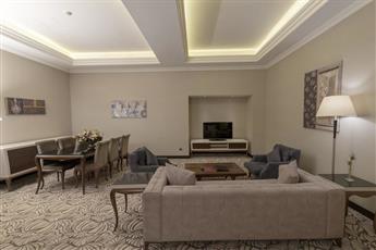 Ramada Hotel & Suites by Wyndham Istanbul Merter 5*