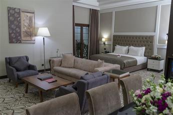 Ramada Hotel & Suites by Wyndham Istanbul Merter 5*