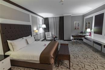 Ramada Hotel & Suites by Wyndham Istanbul Merter