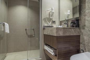 Ramada Hotel & Suites by Wyndham Kusadasi