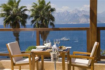 Ramada Plaza by Wyndham Antalya 5*