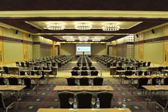 Ramada Plaza by Wyndham Antalya 5*