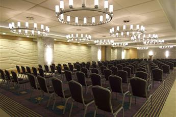 Ramada Plaza by Wyndham Antalya 5*