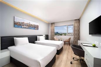 Ramada Plaza by Wyndham Istanbul Atakoy 5*