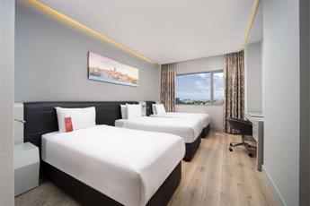 Ramada Plaza by Wyndham Istanbul Atakoy 5*