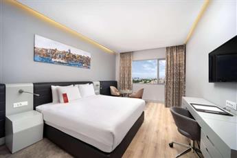 Ramada Plaza by Wyndham Istanbul Atakoy 5*