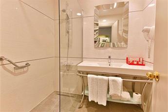 Ramada Plaza by Wyndham Istanbul Atakoy 5*