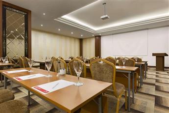 Ramada Plaza by Wyndham Istanbul Atakoy 5*