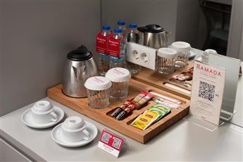 Ramada Plaza by Wyndham Istanbul Atakoy 5*