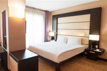 Ramada Plaza By Wyndham Istanbul Sultanahmet 5*