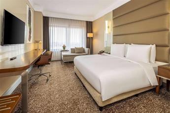 Ramada Plaza Istanbul Tekstilkent 5*