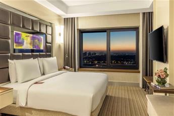 Ramada Plaza Istanbul Tekstilkent 5*