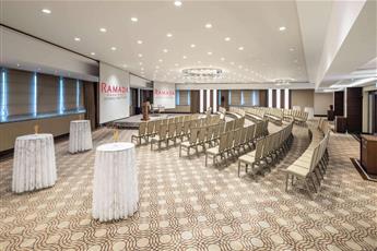 Ramada Plaza Istanbul Tekstilkent 5*