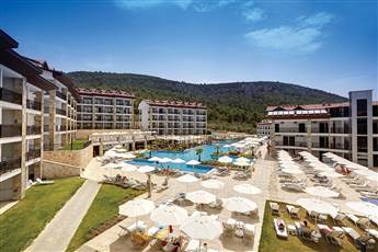 Ramada Resort by Wyndham Akbuk 4*